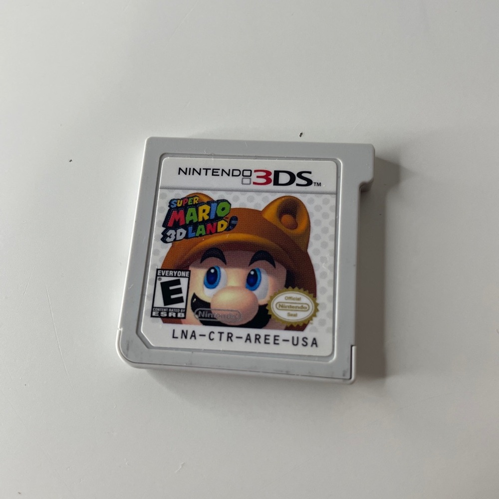 Super Mario 3D Land (Nintendo 3DS, 2011) Authentic Cartridge Only Tested Works
